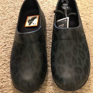 Crocs Neria Pro II Women's Work Shoes, Size: 9 black Leopard